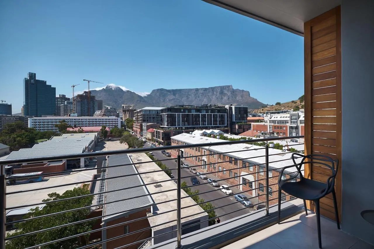 Urban Elephant. The Docklands Apartment Cape Town